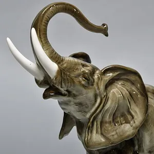 Коллекционная Фарфоровая статуэтка «Идущий СЛОН», Hutschenreuther Германия, 1955 -1968 годы. 