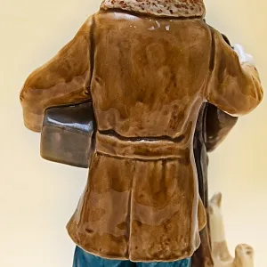 Большая Коллекционная статуэтка «Друзья птиц», Фаянс ЗиК Конаково, СССР - 1955 год.