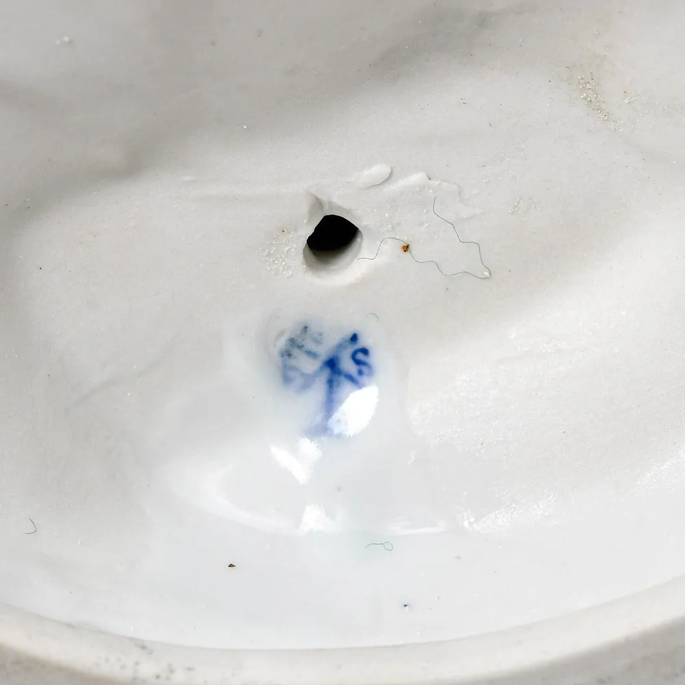 Большая! Коллекционная Фарфоровая статуэтка «Крестьянка с серпом и колосьями», Karl Ens Германия.