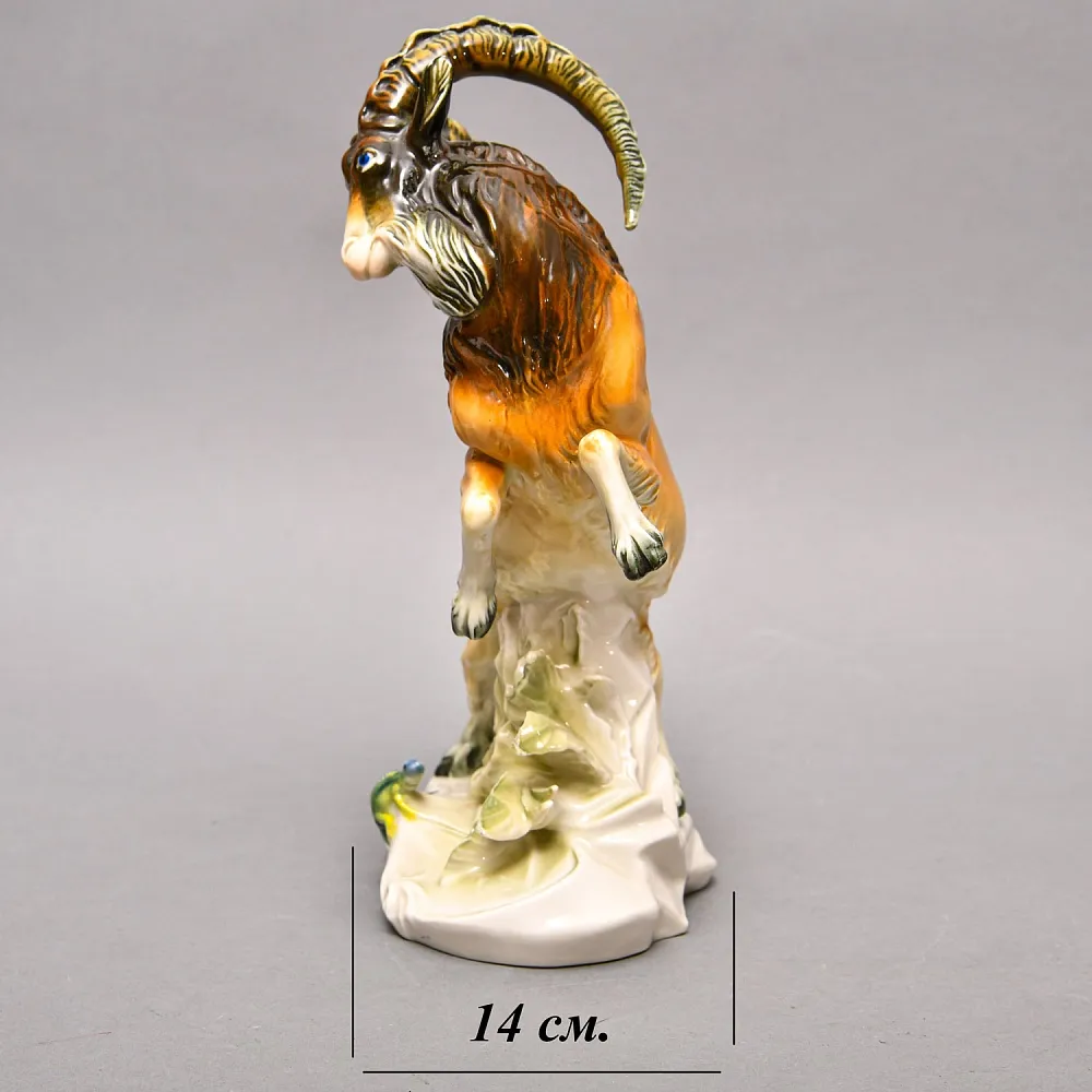 Большая Коллекционная Статуэтка «Горный Козел и Ящерица», Фарфор Karl Ens, Германия - 30-е гг. 