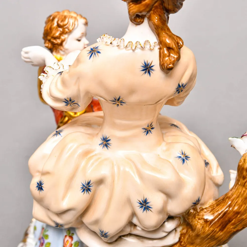 Коллекционная Фарфоровая Статуэтка «Материнство. Мать и Дитя», SANDIZELL PORCELAIN Германия.