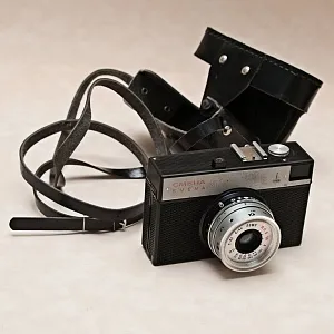 Плёночный фотоаппарат «Смена - 8М», СССР - 70-80-е годы ХХ века.