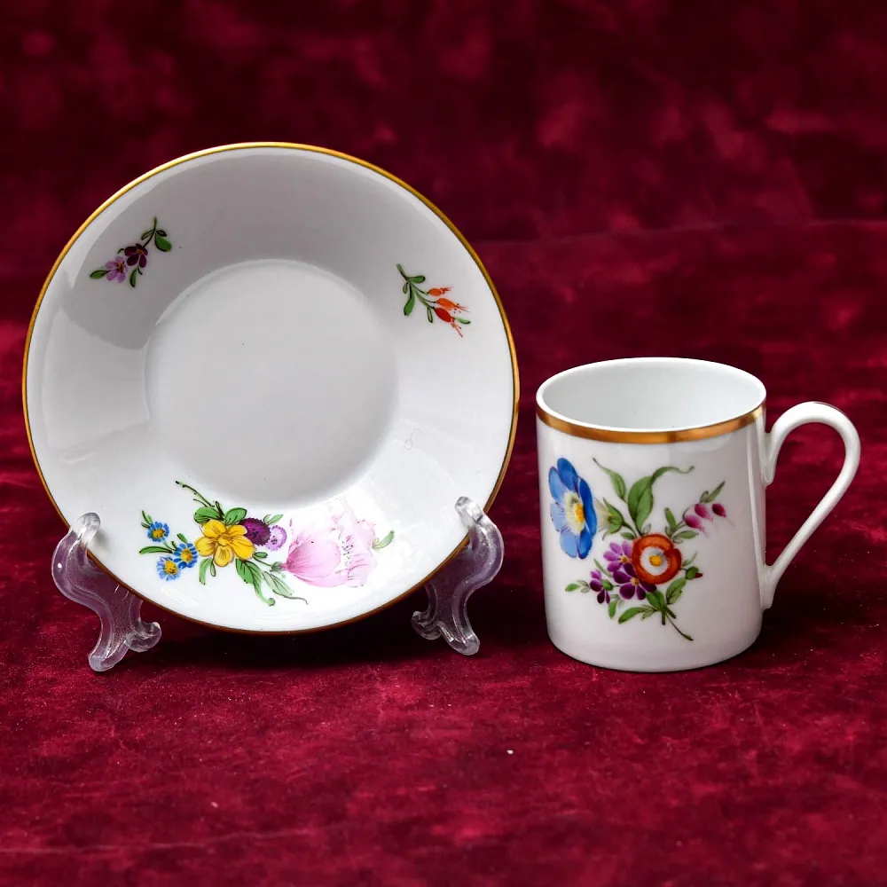 Редкость! Коллекционная Кофейная Пара «Садовый букет», фарфор Hochster Porzellan, Германия - 1947 год.