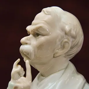 Редкость! Коллекционная Фарфоровая статуэтка «Дедушка с внуком», Lladro Испания 1965 - 1970 годы.