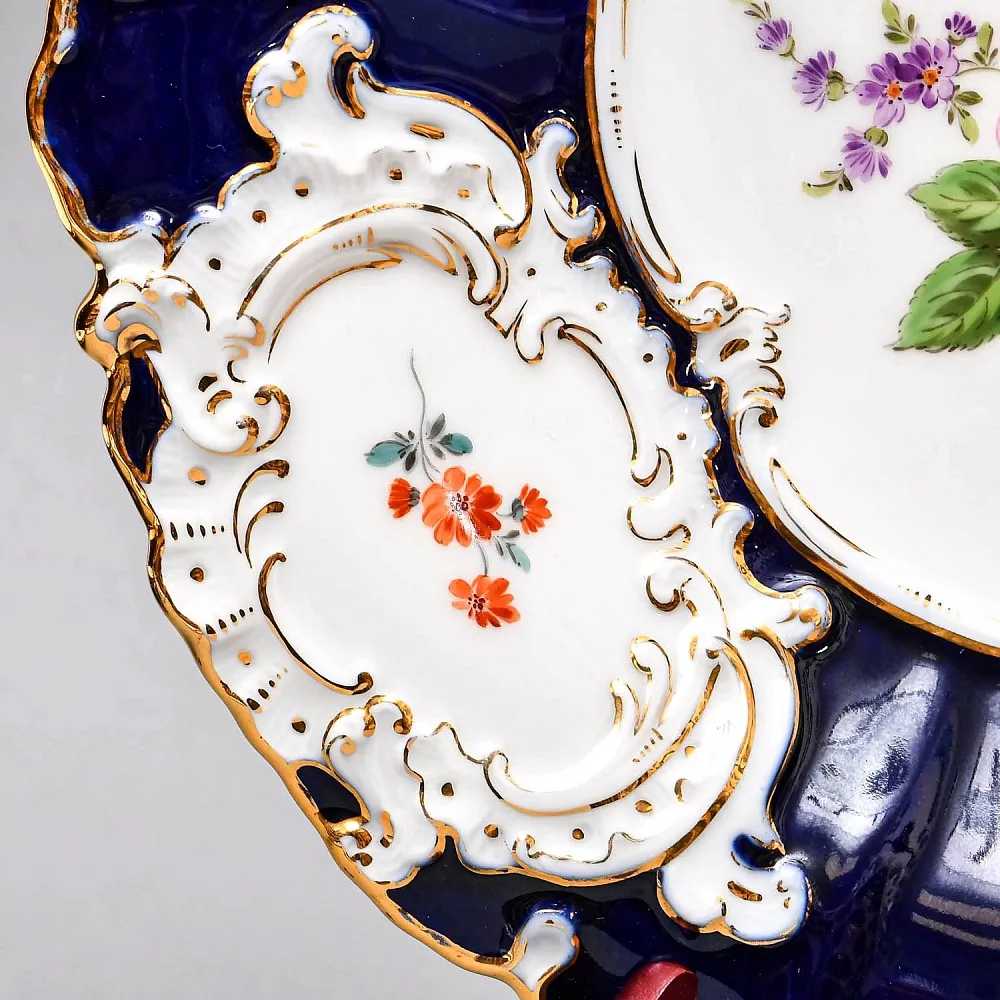 Коллекционное Фарфоровое Блюдо - Тарелка «Букет с розой и колокольчиком» Кобальт, MEISSEN Германия. 