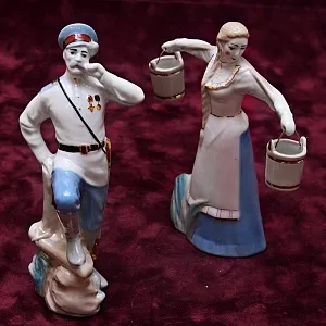 Фарфоровые Статуэтки - Композиция «Тихий Дон» Россия, Кисловодский ФЗ - 2001 год.