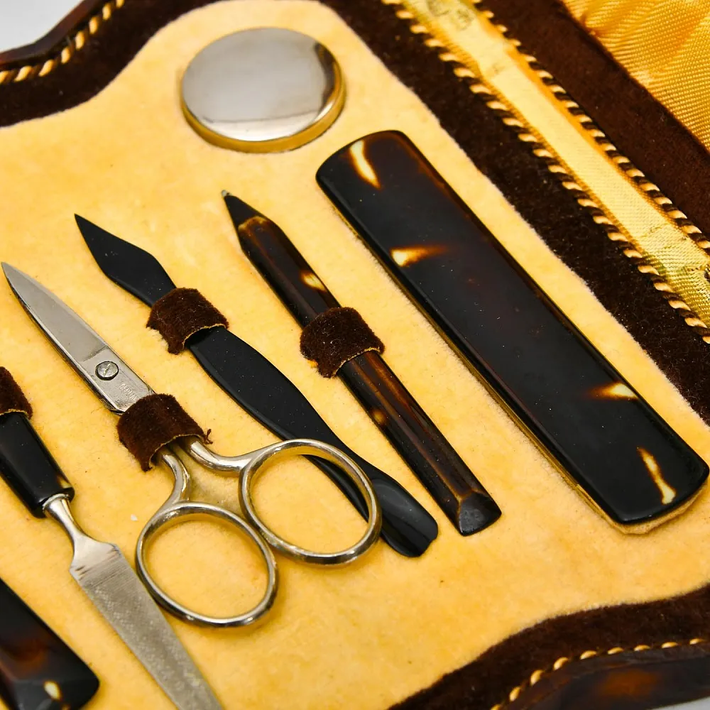 Редкость! Винтажный Маникюрный Набор, Англия - начало ХХ века.