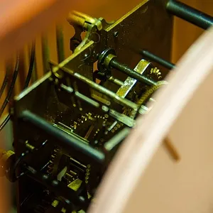 Винтажные Настенные Механические Часы с боем «Янтарь», СССР - 1965г.