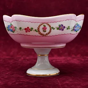 Антикварная Фарфоровая Фруктовница - Конфетница - Ваза на ноге «Цветочная гирлянда», Limoges Франция.