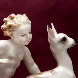 Редкая Фарфоровая Статуэтка «Путти с Олененком», Hutschenreuther,  Германия -1948 год.