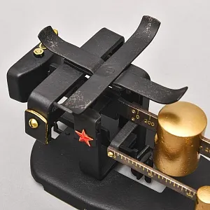 Редкость! Чугунные Бытовые Весы Повышенной точности до 2 кг. МВЗ СССР -1954 год.