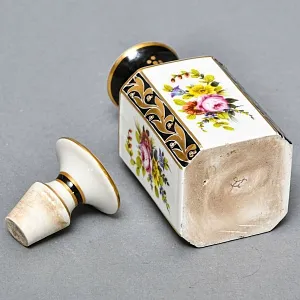 Антикварный Парфюмерный флакон, Edme Samson Франция, конец XIX - начало ХХ века.