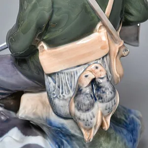 Коллекционная Фарфоровая статуэтка «Охотник  с собакой», Royal Copenhagen Дания, 1992 - 1999 годы. 
