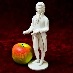 Коллекционная Фарфоровая Статуэтка «МОЦАРТ», Wiener Porzellanmanufaktur Augarten, Австрия.