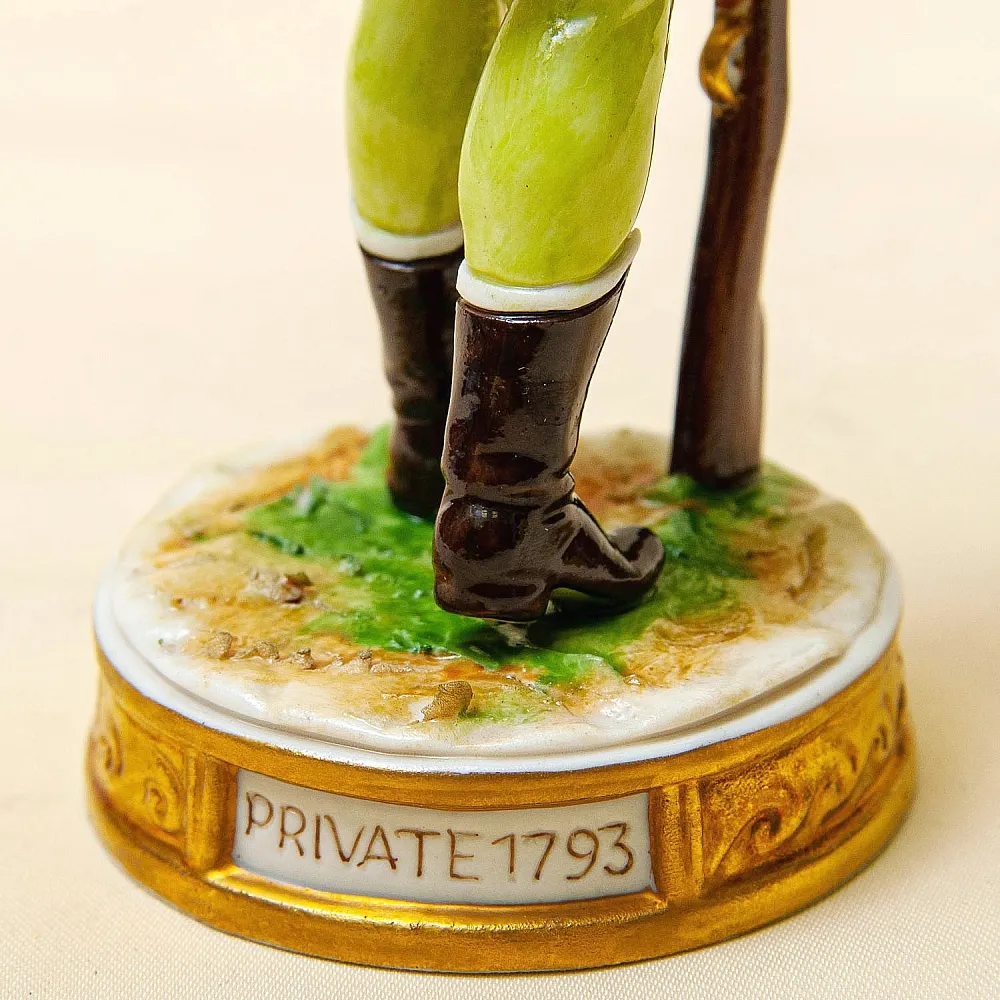 Редкая Коллекционная статуэтка «Солдат 87-го пехотного полка», Фарфор, RUDOLF KAMMER, Германия.