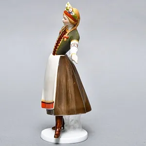 Коллекционная Фарфоровая статуэтка «Наташа. Русский танец», GOEBEL Германия - 1986 год. 