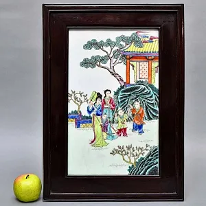 Большой Фарфоровый пласт - Картина - Панно «Семейная прогулка в саду», Китай, середина ХХ века. 