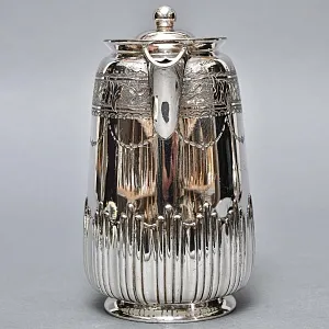 Металлический Кофейник - Чайник на 1,7 литра. Silverplate, SHEFFIELD Англия.