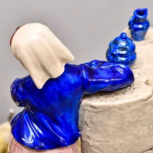 Коллекционная Фарфоровая статуэтка «Семья у домашнего очага», Ackermann & Fritze Германия.