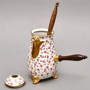 Фарфоровый Кувшин - Чайник для подачи горячего шоколада «РОЗЫ» с лопаткой, Limoges Франция.