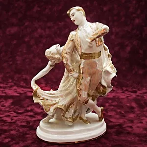 Авторская Коллекционная Фарфоровая статуэтка «Испанский танец», СССР ЛЗФИ, 1967 - 1983 годы.