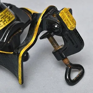 Старинная Чугунная Ручная Механическая Мельница - Кофемолка, Англия начало ХХ века.