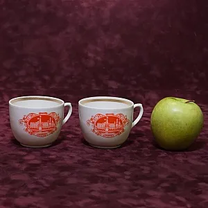 Две чашки «Красная Москва» Фарфор СССР Вербилки, 1970-80 гг.