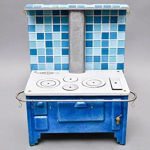 Редкость! Винтажная Игрушка - Кукольный детский набор - Плита с Посудой, Германия середина ХХ века.