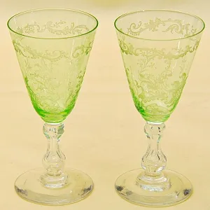 Антикварный Набор «Тет-а-Тет» Пара Бокалов для вина «MICADO», Saint Louis. Франция, начало ХХ века.