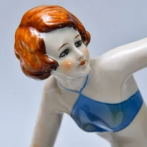 Коллекционная Фарфоровая Статуэтка «Танцовщица в синем», GEROLD Porzellan Германия - 1979 год.