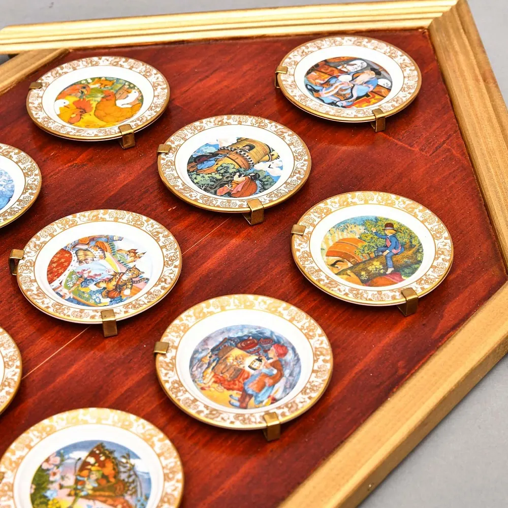 Набор Фарфоровых тарелок «Сказочный домик», The FRANKLIN Porcelain США - 1979 год.