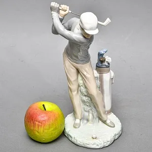 Редкая! Большая Коллекционная Фарфоровая статуэтка «Гольфист» Lladro, Испания.