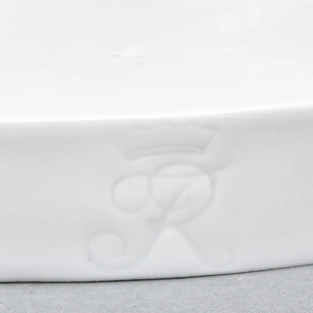 Антикварная Фарфоровая статуэтка «Старый Фриц. Король Пруссии Фридрих II с собаками»,  Volkstedt Германия.