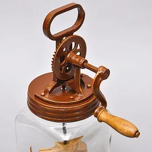 Старинная Кухонная Механическая Маслобойка, Стекло / Металл, Германия середина ХХ века. 