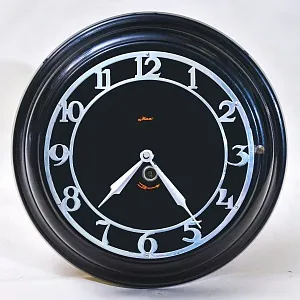 Винтажные Настенные Механические Часы «Маяк» в бакелитовом корпусе, СССР - 1965 год.