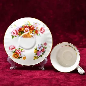 Коллекционная Фарфоровая Кофейная пара «ЛЕТО», ROYAL ALBERT Англия, вторая половина ХХ века.