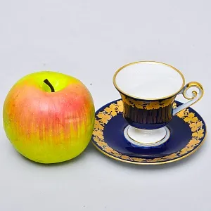 Коллекционная Фарфоровая Кофейная Пара «Золотые листья», KAISER Германия.