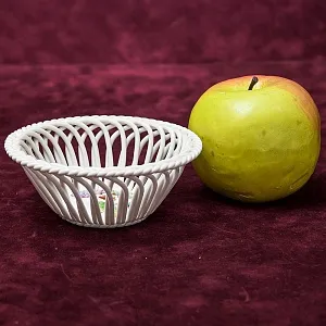 Фарфоровая Розетка - Вазочка - Конфетница «VICTORIA», HEREND Венгрия, вторая половина ХХ века. 