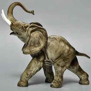 Коллекционная Фарфоровая статуэтка «Идущий СЛОН», Hutschenreuther Германия, 1955 -1968 годы. 