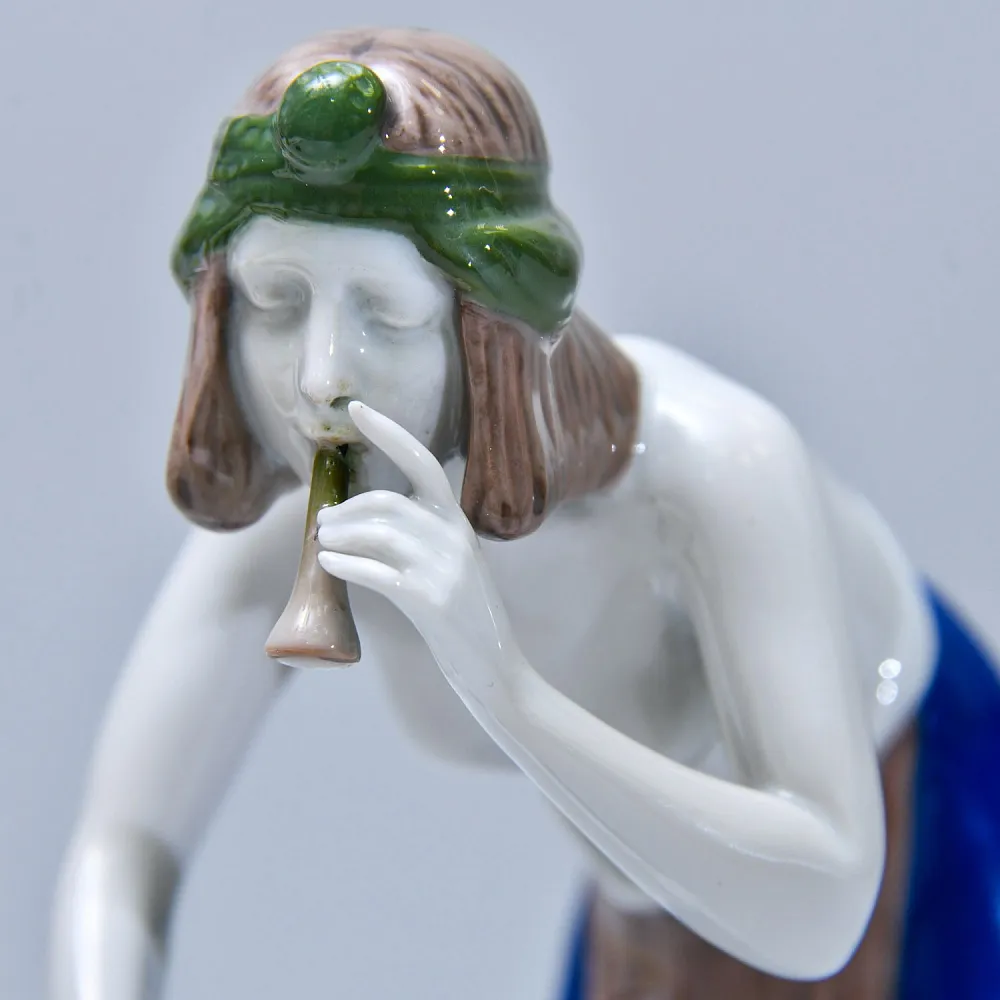 Редкость! Антикварная Фарфоровая статуэтка «Заклинательница змей», ROSENTHAL Германия -1919 год.