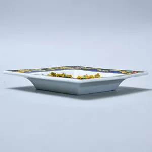 Коллекционная Фарфоровая Тарелочка - Визитница - Пепельница из серии "Король - Солнце", VERSACE Rosenthal Германия, 1993 год.