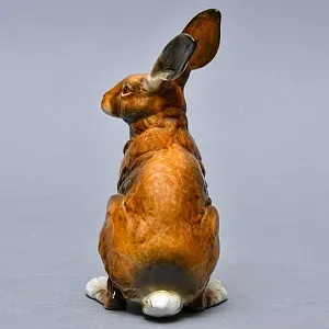Коллекционная Фарфоровая статуэтка «ЗАЯЦ - РУСАК», Goebel Германия, конец ХХ века.