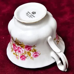 Коллекционная Фарфоровая Чайная пара «Розовая Роза», ROYAL ALBERT Англия, вторая половина ХХ века.