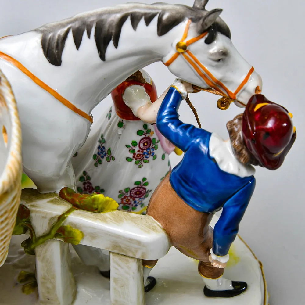 Антикварная Статуэтка - Салфетница «Дети и мул», фарфор SITZENDORF, Германия 1884 - 1902 годы.