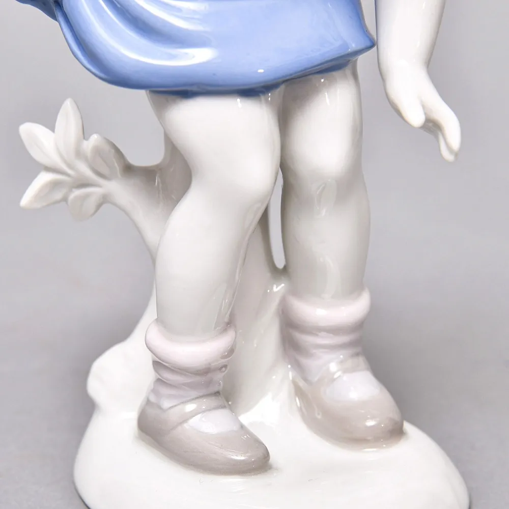 Парные Фарфоровые статуэтки «Дети. Мальчик и Девочка», Wagner & Apel Lippelsdorf Германия, 1949 - 1951 годы. 