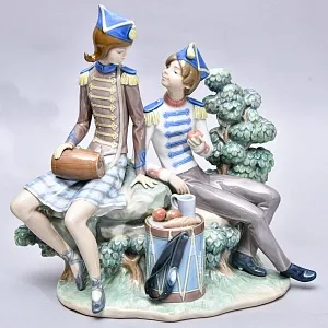 Редкость! Коллекционная Фарфоровая статуэтка «Маркитантка и Барабанщик», Lladro Испания.