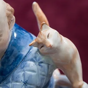 Коллекционная Фарфоровая статуэтка «КАШТАНКА», ДФЗ Дулево Россия. 