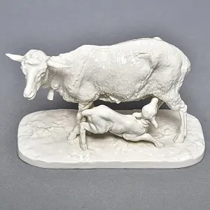 Коллекционная Фарфоровая статуэтка «Овца с ягненком», Nymphenburg Германия, середина ХХ века.