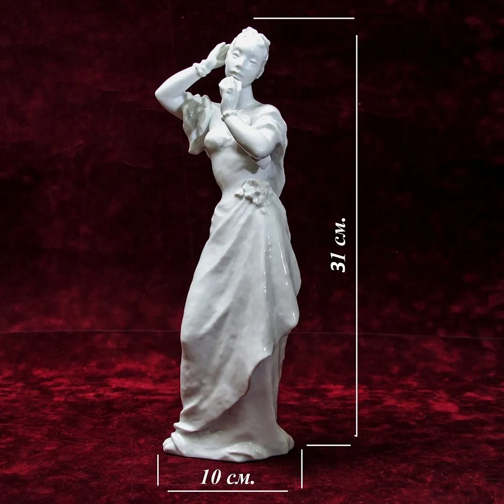 Авторская Фарфоровая статуэтка «Девушка с зеркалом», ROSENTHAL Германия -40е годы ХХ века.