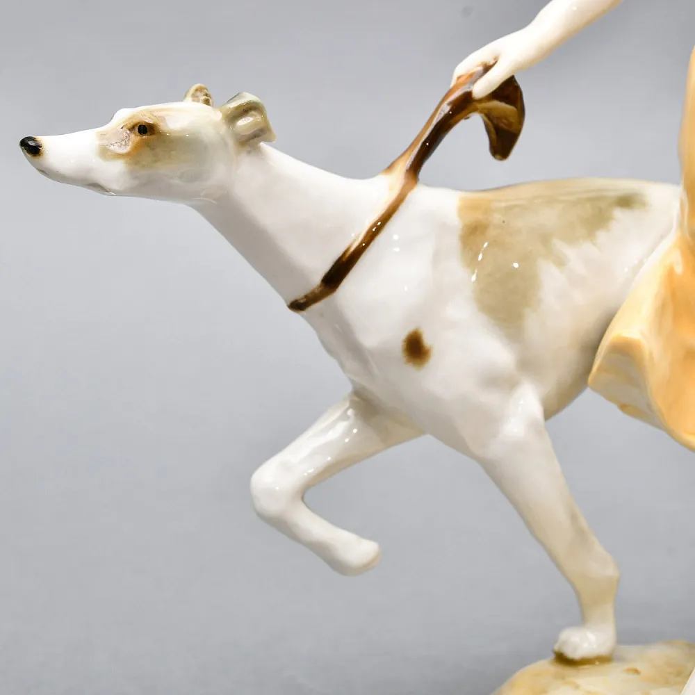 Коллекционная Фарфоровая статуэтка «Девушка с собаками - левретками», Hutschenreuther Германия.